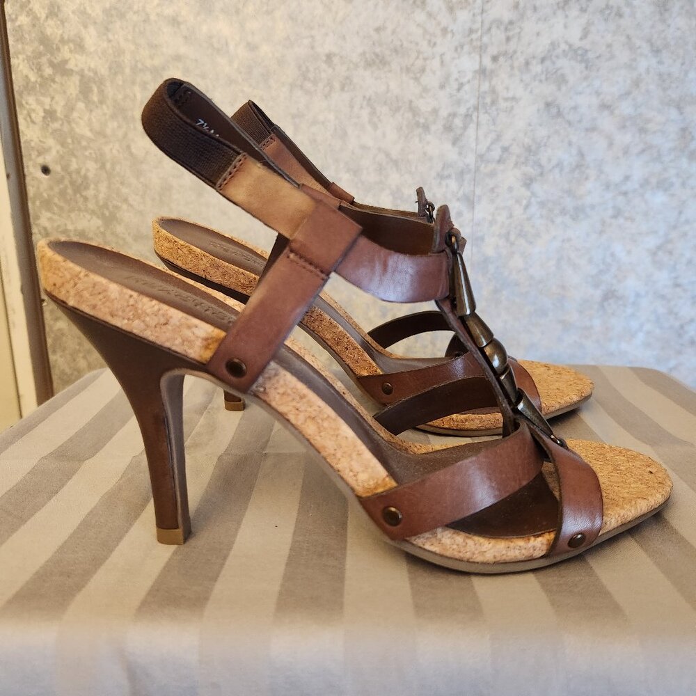 Kenneth Cole Reaction High Heel Sandals (size 7.5)